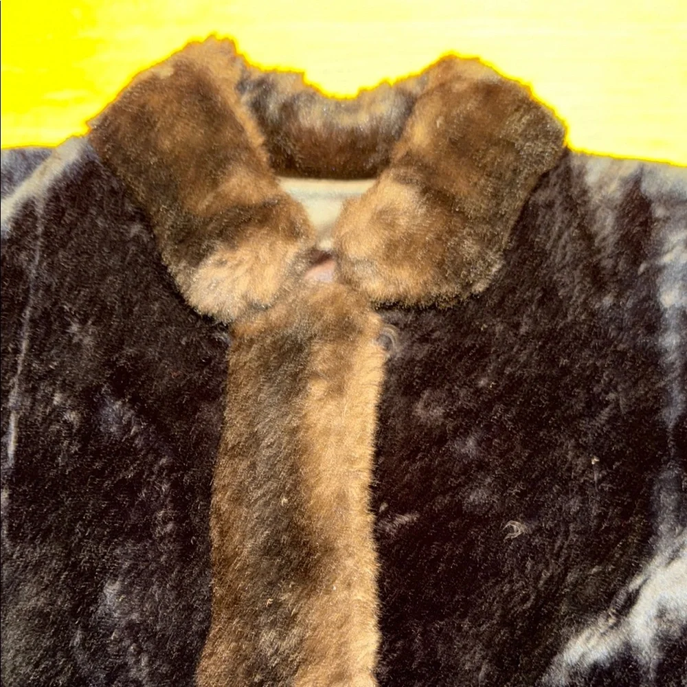 Cozy Black Teddy Jacket with Plush Texture
